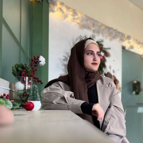 مشاور مدیکال استوز ثمین اسدزاده