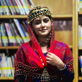 مشاور مدیکال هانیا مرواری